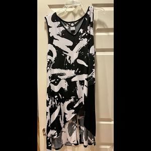 NWOT J Designer Women Black White Sleeveless Asymmetric Tunic, XXL, Canada